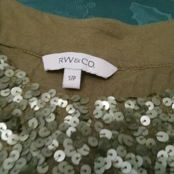 Ladies RW&Co brown sleeveless top with sequins, pairs great with jeans & jacket - Picture 2 of 2